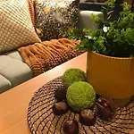 Erkel 19 Apartmanhaz Διαμέρισμα