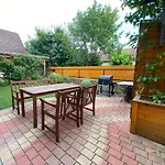 Erkel 19 Apartmanhaz Διαμέρισμα Keszthely