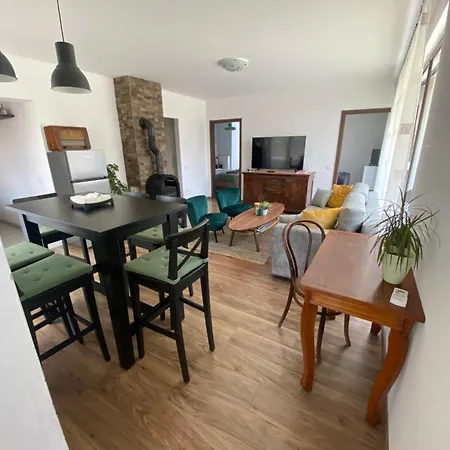 דירה Erkel 19 Apartmanhaz קסזטלי