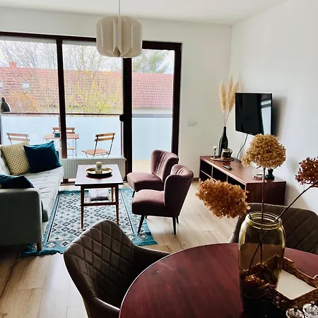 Erkel 19 Apartmanhaz 아파트 *