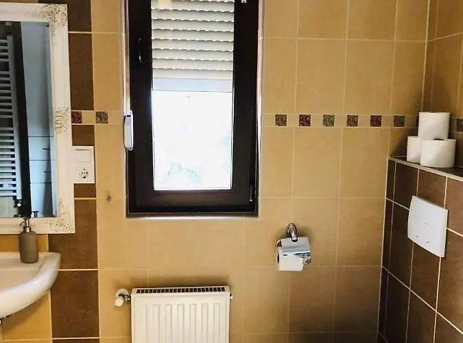 Erkel 19 Apartmanhaz 아파트