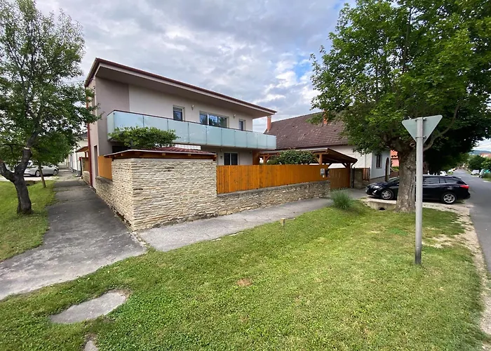 Erkel 19 Apartmanhaz