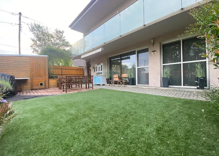 Erkel 19 Apartmanhaz 케츨리