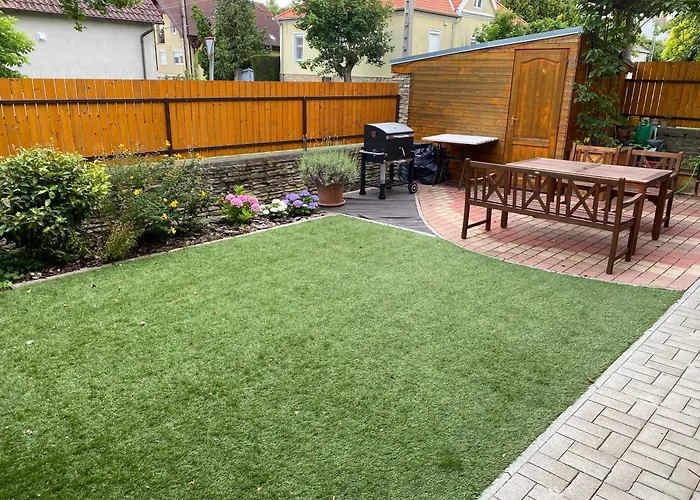 Erkel 19 Apartmanhaz * קסזטלי